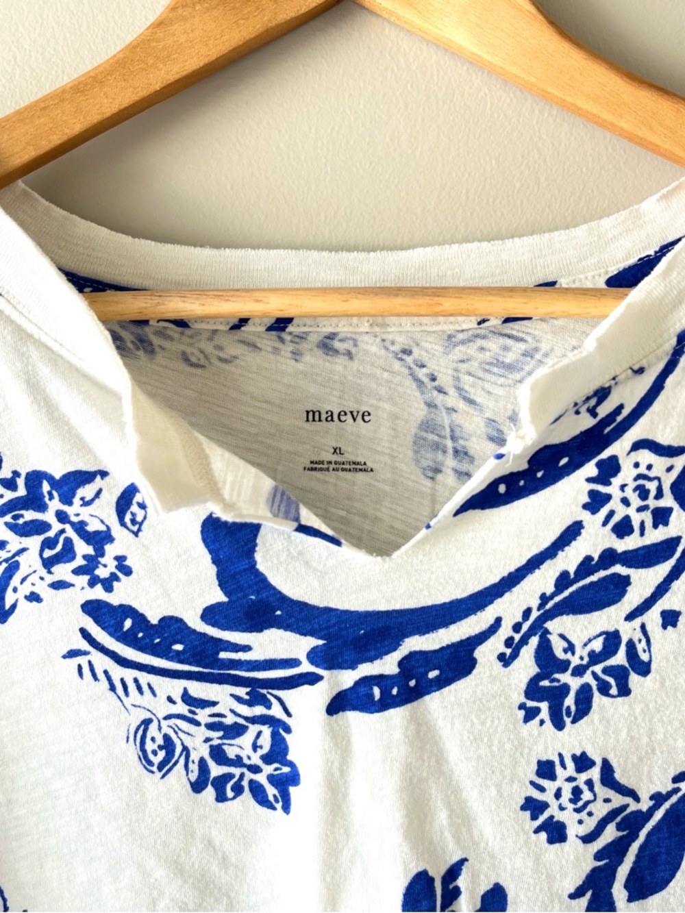 Maeve White & Blue Floral Short Sleeve Top Size XL 100% Cotton - Summer Casual - Picture 5 of 7
